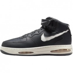 Chaussures Nike Air Force 1...