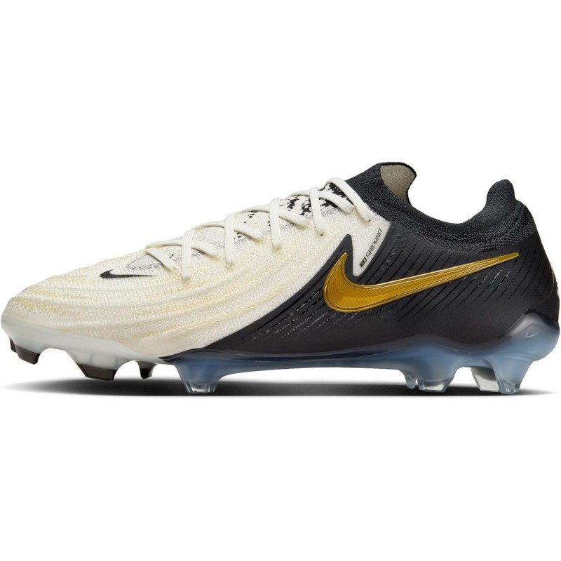 Chaussures de football Nike pour hommes